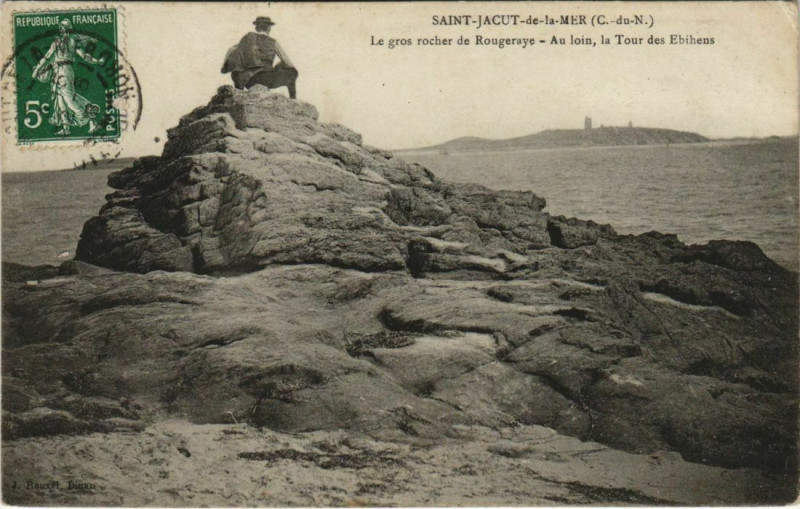 Carte postale ancienne Saint-Jacut-de-la-Mer Le Gros Rocher de Rougeraye à Saint-Jacut-de-la-Mer