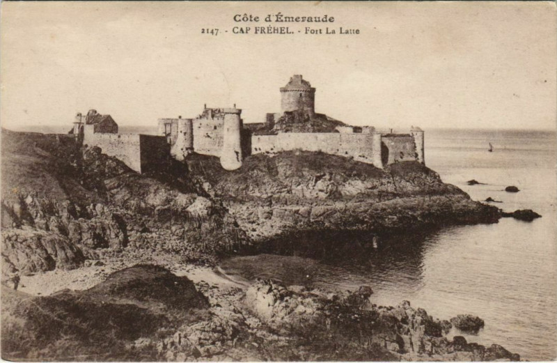 Carte postale ancienne Cap Frehel Fort La Latte