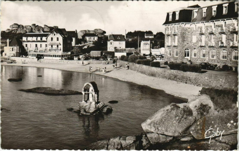 Carte postale ancienne Perros-Guirec Ploumanach - Plage Saint-Guirec à Perros-Guirec