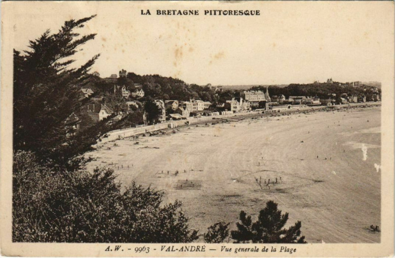Carte postale ancienne Le Val-Andre Vue Generale de la Plage