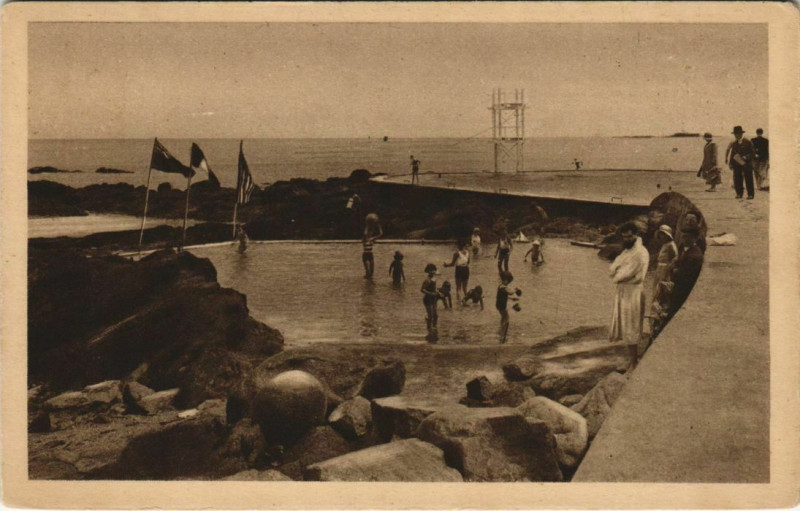Carte postale ancienne Saint-Quay Portrieux La nouvelle piscine France à Saint-Quay-Portrieux