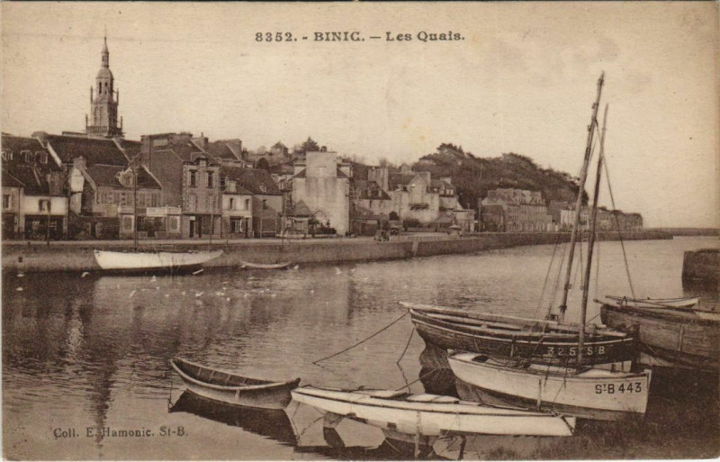 Carte postale ancienne Binic Les Quais France