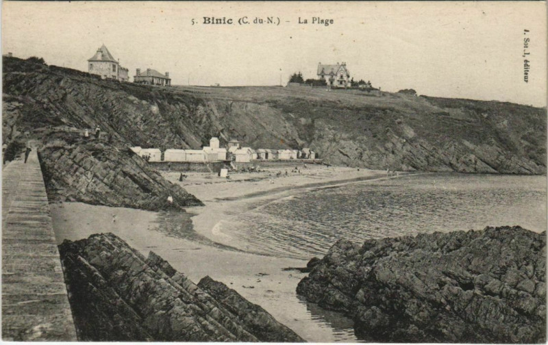 Carte postale ancienne Binic La Plage France