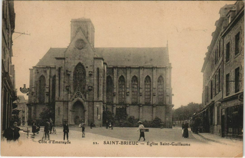 Carte postale ancienne Saint Brieuc Eglise St.Guillaume France à Saint-Brieuc