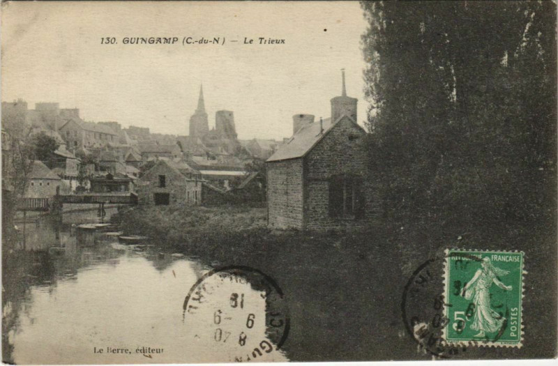 Carte postale ancienne Guingamp Le Trieux France à Guingamp