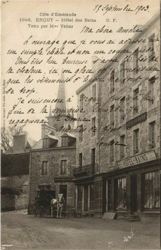 Carte postale ancienne Erquy Hotel des Bains France à Erquy