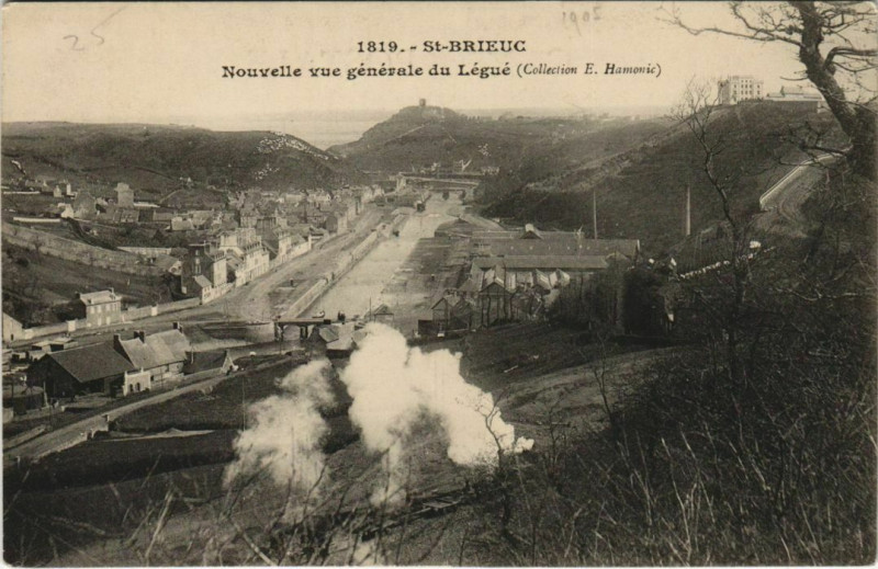 Carte postale ancienne Saint Brieuc Nouvelle vue generale du Legue France à Saint-Brieuc