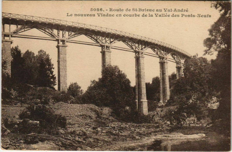 Carte postale ancienne Saint Brieuc Le nouveau Viaduc France à Saint-Brieuc