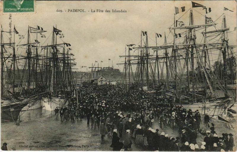 Carte postale ancienne Paimpol La Fete des Islandais France à Paimpol