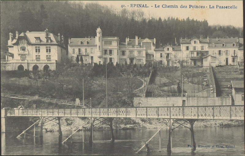 Carte postale ancienne Carte postale, Epinal, Le Chemin des Princes, La Passerelle