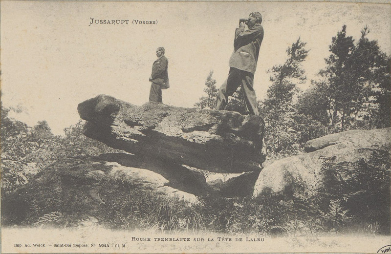 Carte postale ancienne Carte postale, Jussarupt (Vosges), Roche tremblante sur la tête de Laleu
