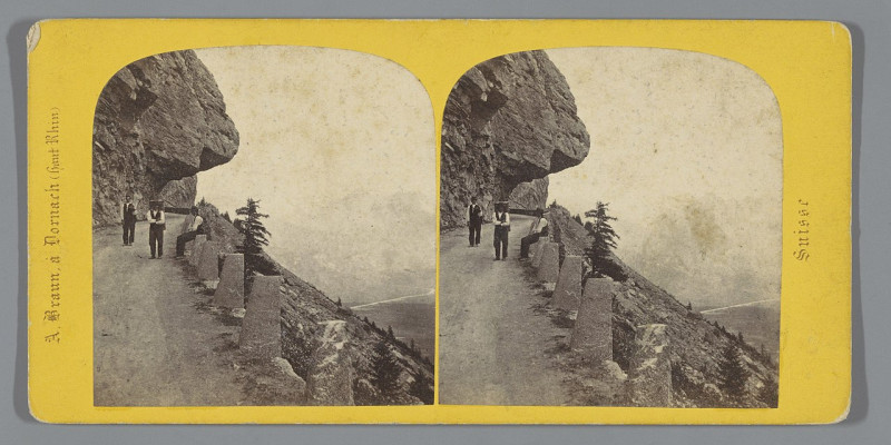 Carte postale ancienne Bergpas van Bruneck naar Brienz Passage des rochers, route du Brunic à Brienz (titel op object) Brunic (serietitel op object) Suisse (serietitel op o