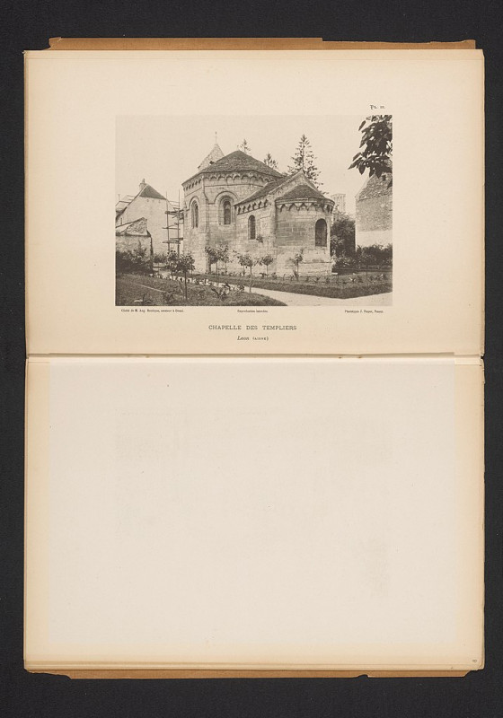 Carte postale ancienne Gezicht op de tempelierskapel in Laon, Frankrijk Chapelle des Templiers (titel op object) Laon (Aisne) (serietitel op object), Rp-F-2010-121-9