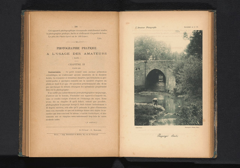 Carte postale ancienne Jongen langs een beek, met op de achtergrond een stenen brug Paysage (Etude) (titel op object), Rp-F-2001-7-1102A-3