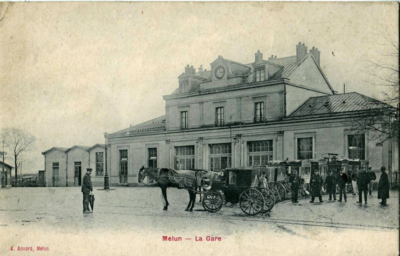Carte postale ancienne Amiard - Melun - La Gare