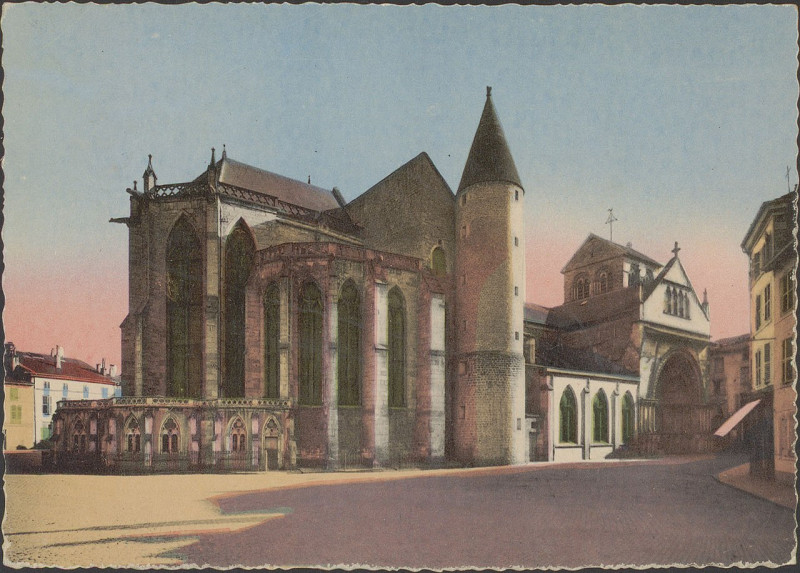 Carte postale ancienne Carte postale, Epinal, Eglise Saint-Maurice 3