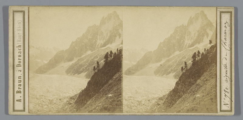 Carte postale ancienne Gezicht op de Aiguille des Grands Charmoz, Frankrijk Aiguille de Charmoz (titel op object), Rp-F-F07835
