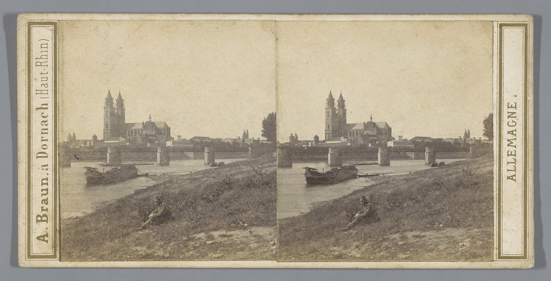 Carte postale ancienne Gezicht op de Dom van Maagdenburg en de Elbe Der Dom (titel op object) Ansicht von Magdeburg (serietitel op object) Allemagne (serietitel op object), 