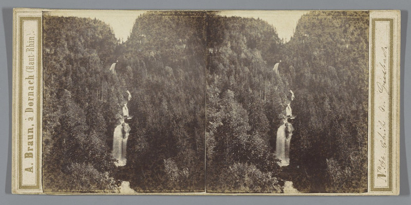 Carte postale ancienne Giessbachwaterval nabij Brienz, Zwitserland Chute du Giesbach (titel op object), Rp-F-F07876