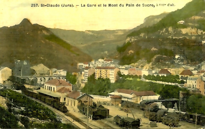 Carte postale ancienne Saint Claude-gare