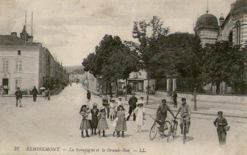 Carte postale ancienne Remiremont 1900 la synagogue 14 09 à Remiremont