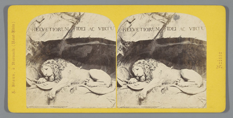Carte postale ancienne Leeuw van Luzern in een bergwand nabij Luzern, Zwitserland Monument du Lion (titel op object) Lucerne (serietitel op object) Suisse (serietitel op obj