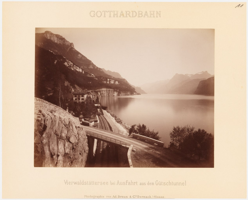 Carte postale ancienne Sbb Historic - F 111 00003 015 - Vierwaldstaettersee bei der Ausfahrt aus dem Guetschtunnel.tiff