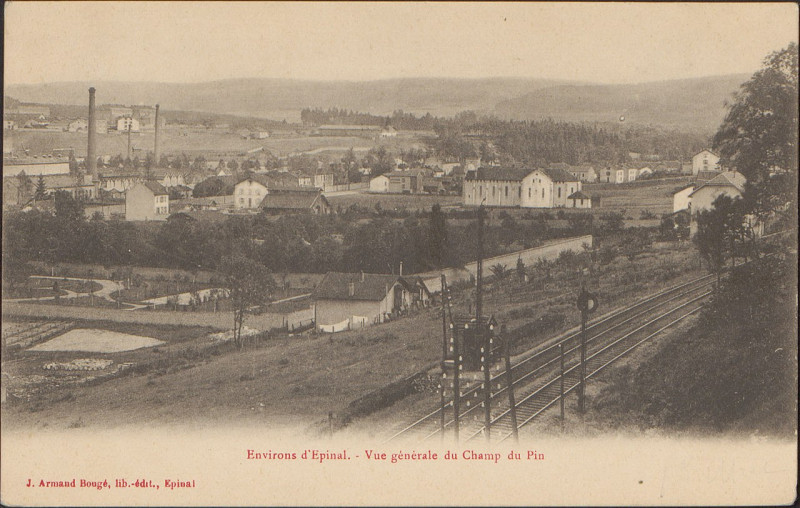 Carte postale ancienne Carte Postale, Environs d'Epinal, Vue générale du Champ du Pin