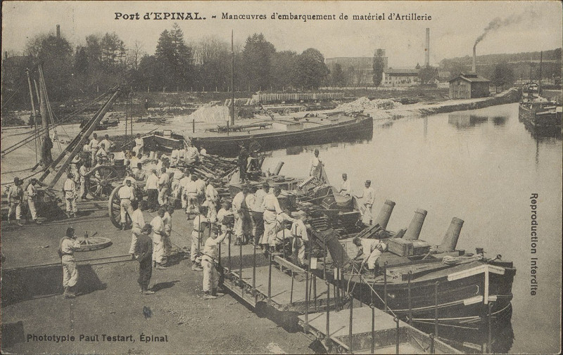 Carte postale ancienne Carte postale, Port d'Epinal, Manoeuvre d'embarquement de matériel d'Artillerie