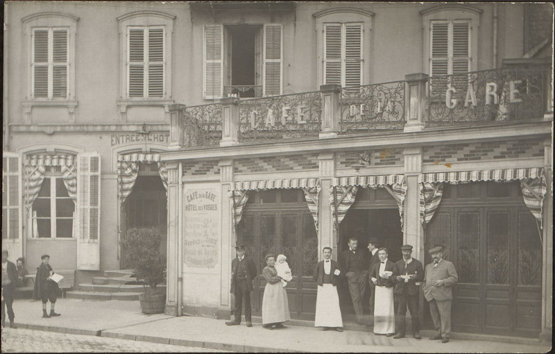 Carte postale ancienne Carte postale, Epinal, Café de la Gare