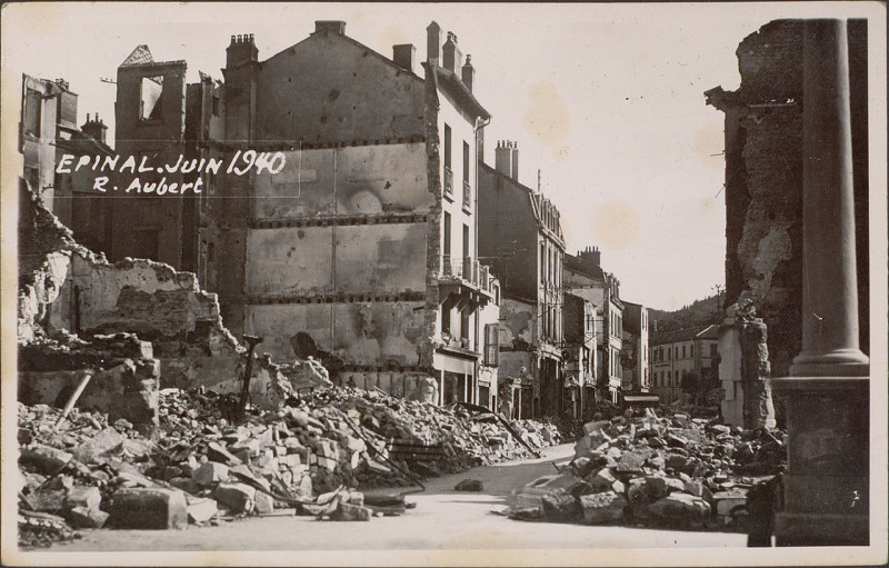 Carte postale ancienne Carte postale, Epinal, Juin 1940, R. Aubert