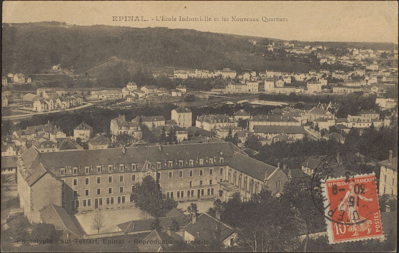 Carte postale ancienne Carte Postale, Epinal, L'Ecole industrielle et les nouveaux quartiers