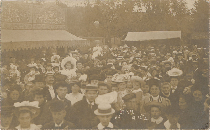 Carte postale ancienne Carte postale, Epinal, La Fête 17
