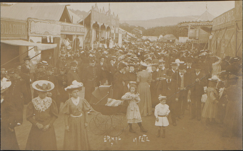 Carte postale ancienne Carte postale, Epinal, La Fête