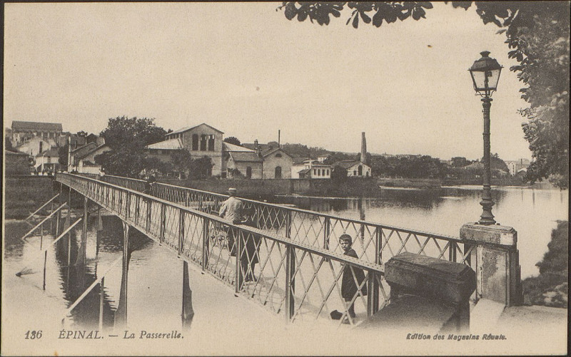 Carte postale ancienne Carte postale, Epinal, La Passerelle