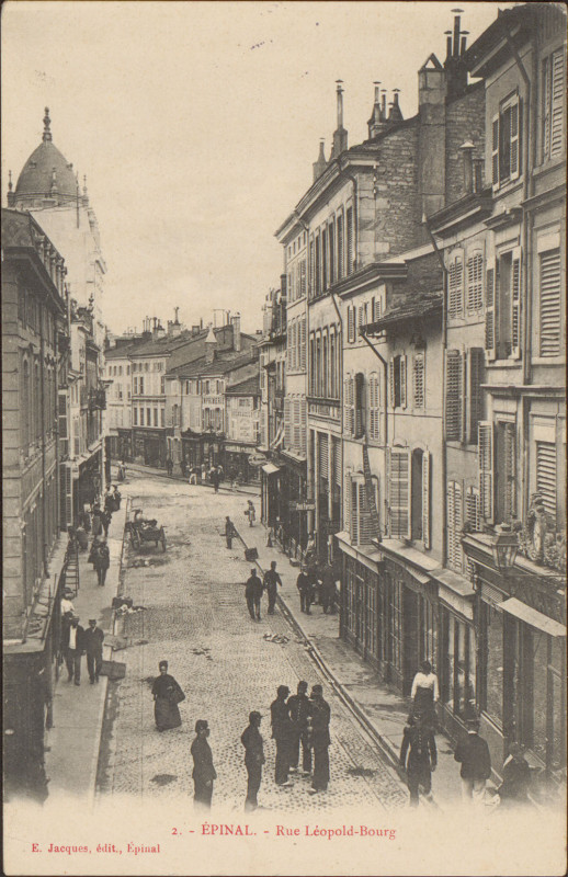 Carte postale ancienne Carte postale, Epinal, La Rue Léopold-Bourg 2