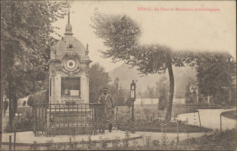 Carte postale ancienne Carte Postale, Epinal, Le Cours et Monument météorologique