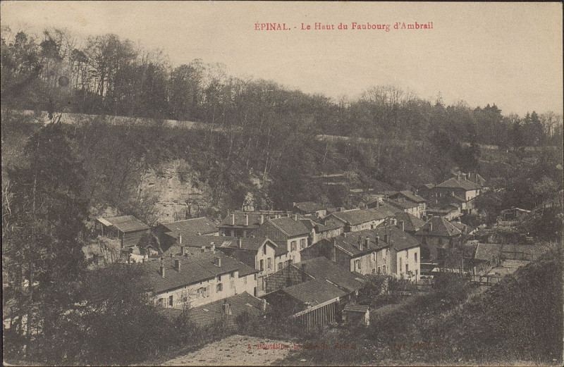 Carte postale ancienne Carte Postale, Epinal, Le Haut du Faubourg d'Ambrail