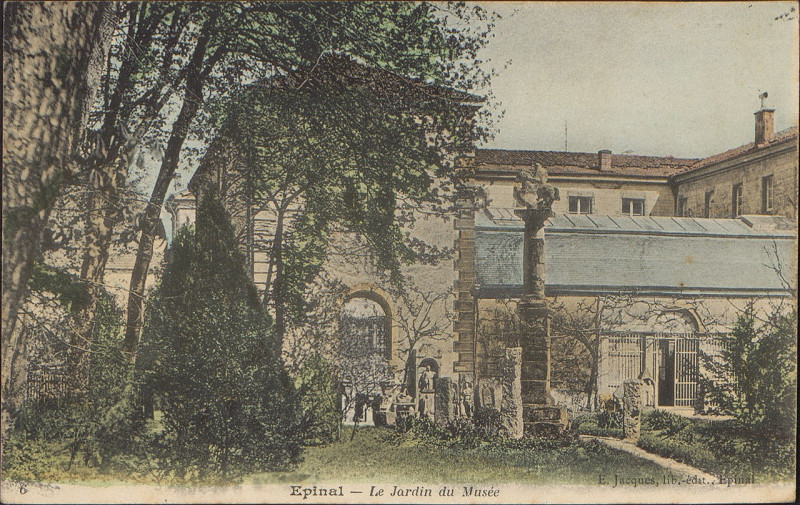 Carte postale ancienne Carte Postale, Epinal, Le Jardin du Musée