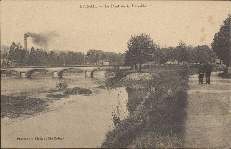 Carte postale ancienne Carte Postale, Epinal, Le Pont de la République