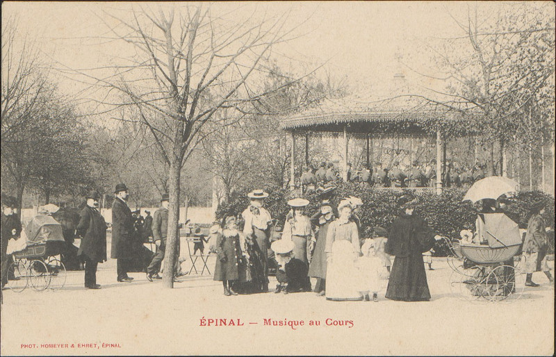 Carte postale ancienne Carte postale, Epinal, Musique du Cours 2