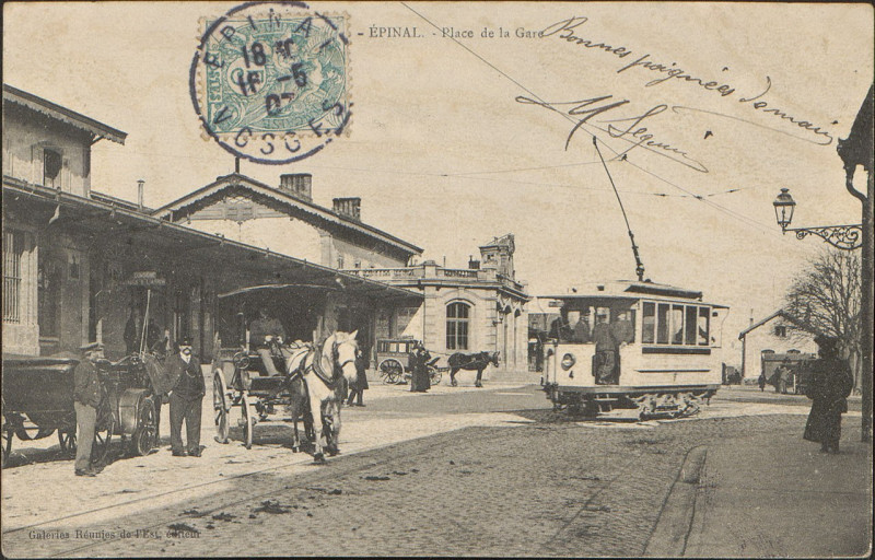 Carte postale ancienne Carte postale, Epinal, Place de la Gare 3