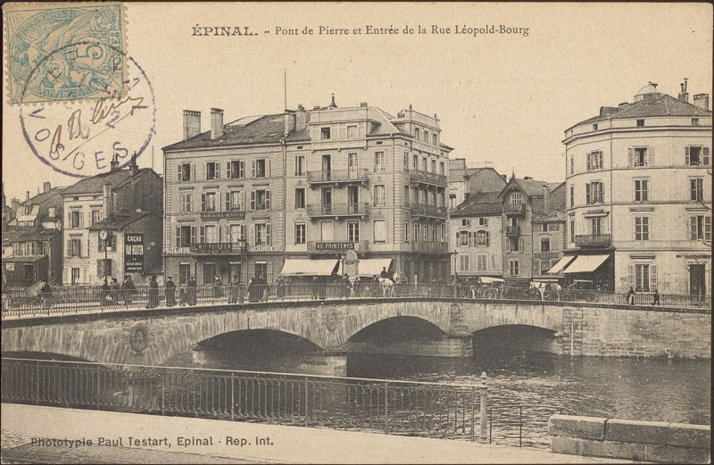 Carte postale ancienne Carte postale, Epinal, Pont de Pierre et Entrée de la Rue Léopold-Bourg