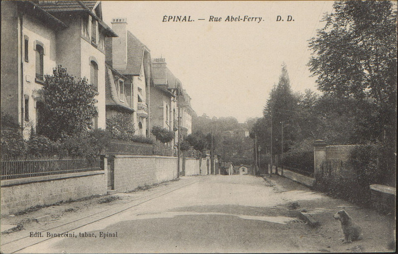 Carte postale ancienne Carte Postale, Epinal, Rue Abel-Ferry