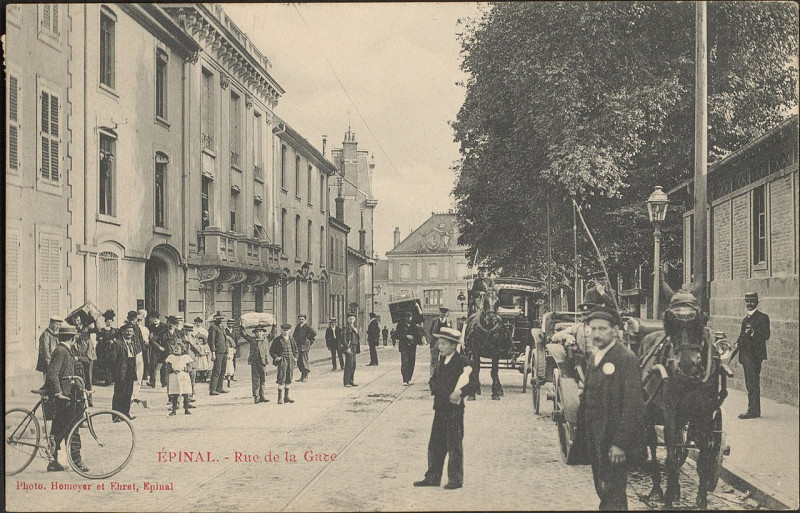 Carte postale ancienne Carte postale, Epinal, Rue de la Gare 10