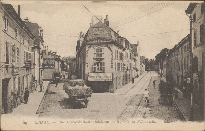 Carte postale ancienne Carte postale, Epinal, Rue François-de-Neufchâteau et Rue de la Faïencerie