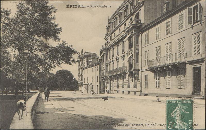 Carte postale ancienne Carte Postale, Epinal, Rue Gambetta 2