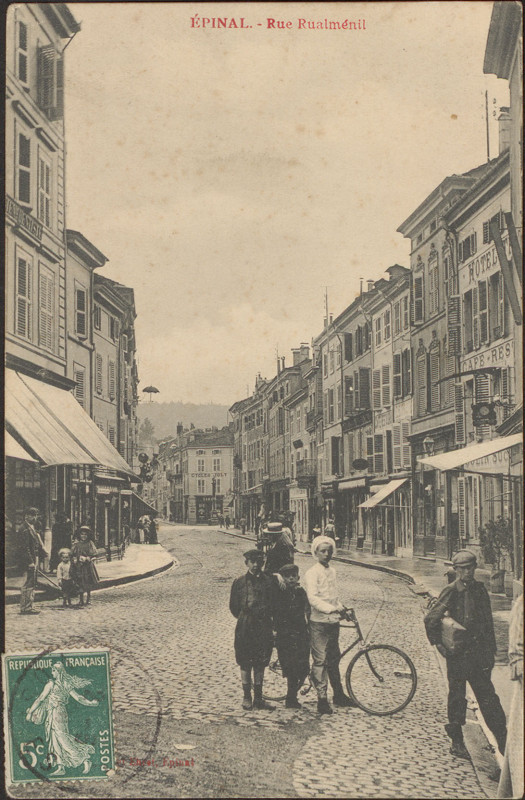 Carte postale ancienne Carte postale, Epinal, Rue Rualménil 3