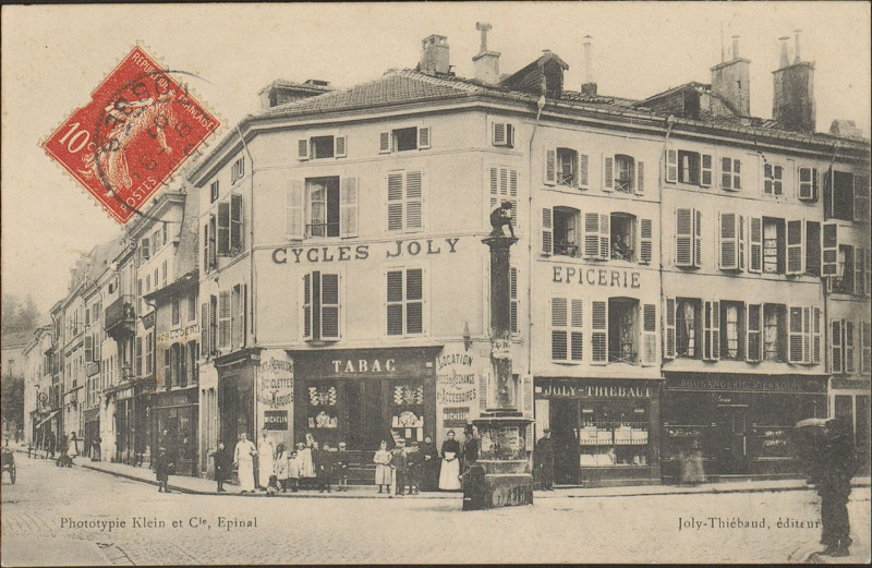Carte postale ancienne Carte postale, Epinal, Statue Pinau 4