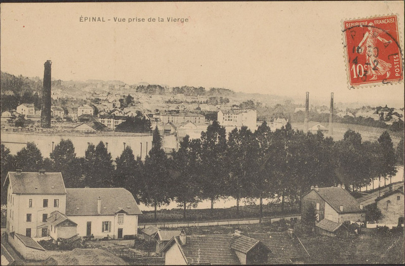 Carte postale ancienne Carte Postale, Epinal, Vue prise de la Vierge